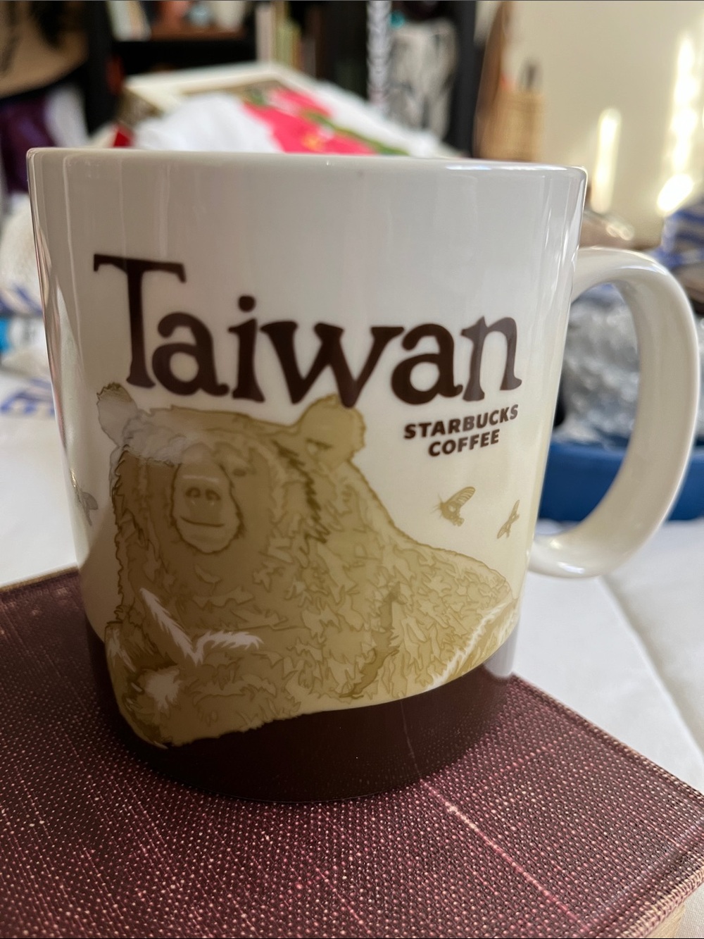 NWT Starbucks Global Icon Taiwan Bear Mug - White, Brown and Gold